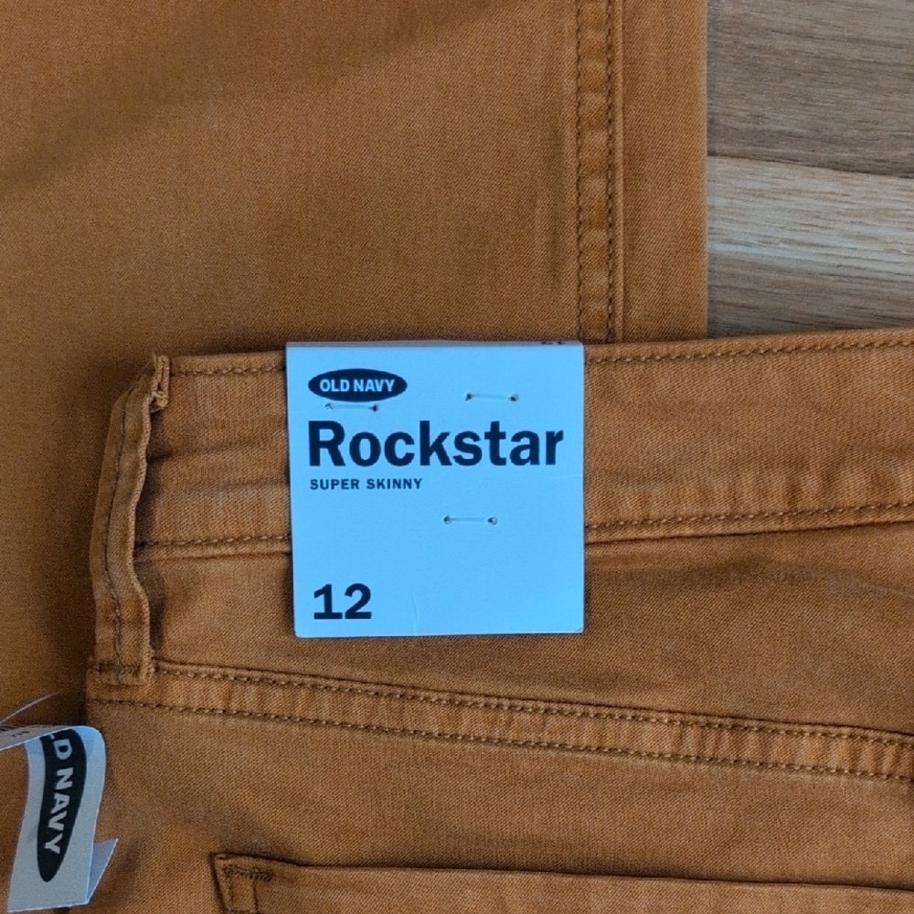 Old Navy Women's Skinny Jeans in Mustard Orange - Picture 2 of 3